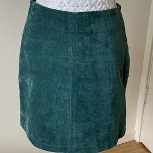 Anthropologie suede skater skirt in emerald